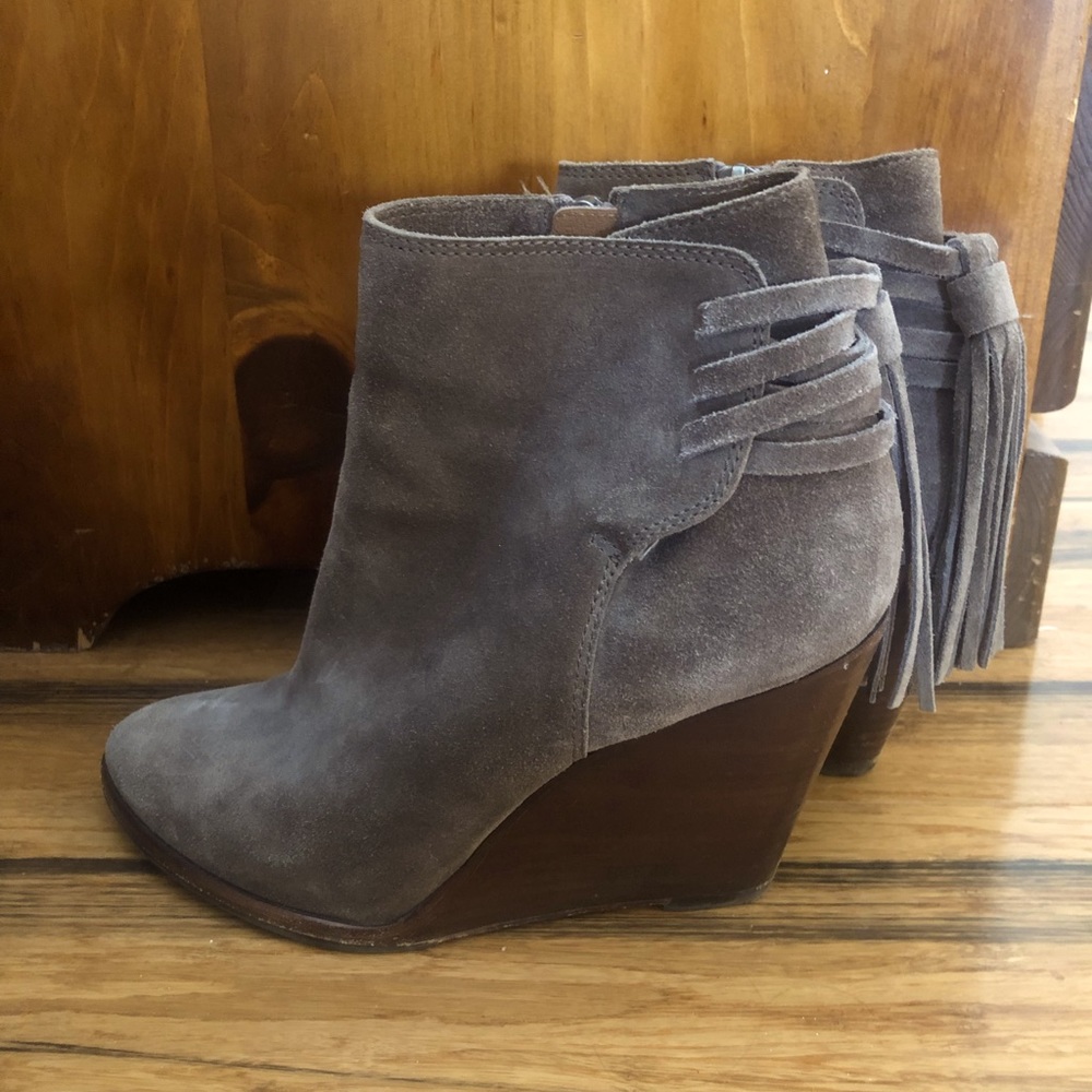 FRYE Suede Tassel Ankle Boots (8.5)